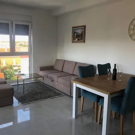 Urania Appartement *