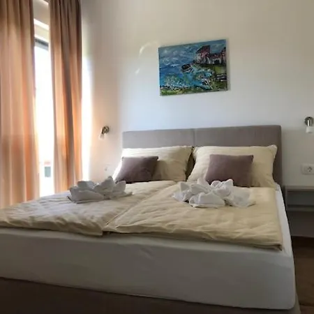 Appartement Urania *